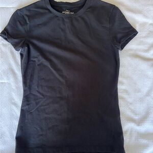 Abercrombie & Fitch Black Essential Tuckable Baby Tee